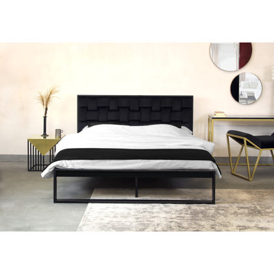 Upholstered Velvet Bed