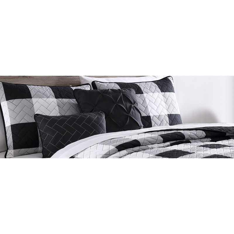 Buffalo Plaid Polyester Jersey Knit Plaid Quilt, Twin Quilt + 1 Sham + 2 Throw Pillows, Black/White