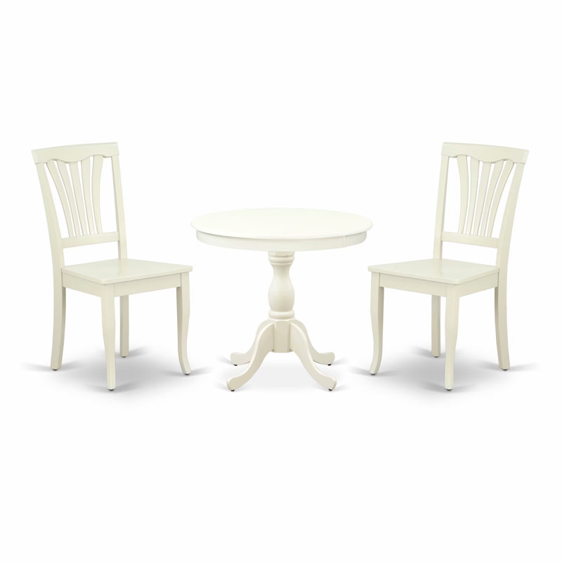 L'ensemble de table de salle à manger 3 pièces comprend 1 table de salle à manger à piédestal ronde et 2 chaises de salle à manger en lin blanc avec dossier à lattes - finition lin blanc