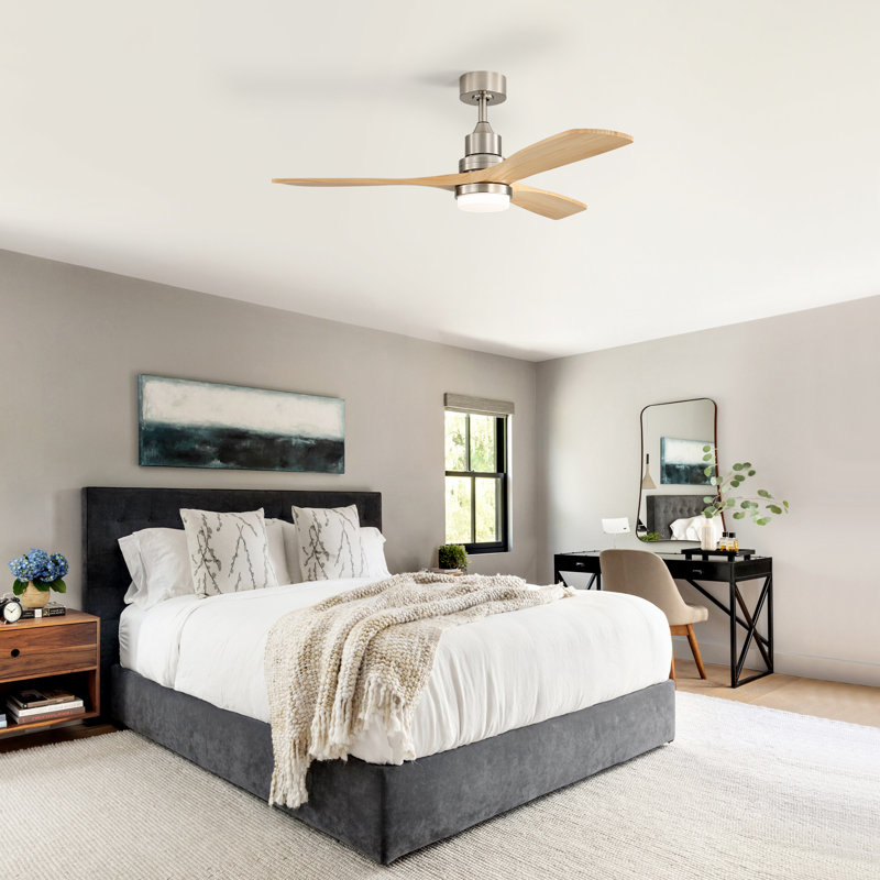 Ventilateur de plafond à DEL standard Kemp, Nickel avec pales en bois noueux