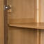 Armoire sophistiquée en placage de chêne avec plusieurs fonctions de rangement, convenant à un bureau, un vestibule, un couloir, un salon, un vestibule