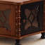 Table basse antique et exquise
