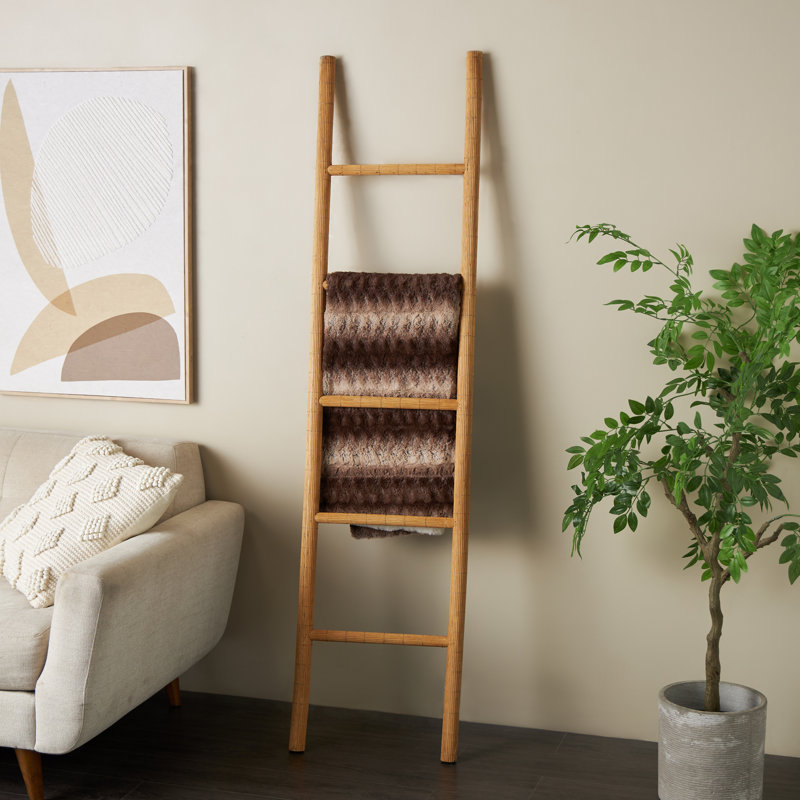 Cole And Grey Wood Handmade 5 Rack Partition Ladder