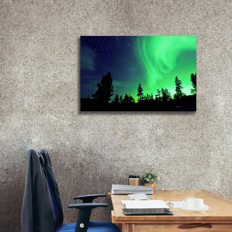 «Northern Lights Aurora Borealis 2» par Epic Portfolio, estampe numérique sur toile, H 26 po x l 40 po x P 1,5 po