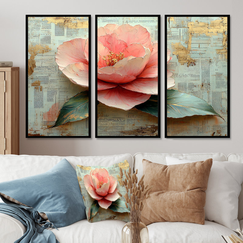 Ensemble de salon rose et doré Camellia Winter I - Camellia Wall Art, Toile avec cadre flottant noir