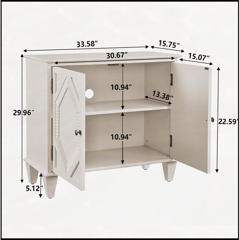 Buffet rétro en bois avec rangement spacieux, décor géométrique symétrique et utilisation polyvalente