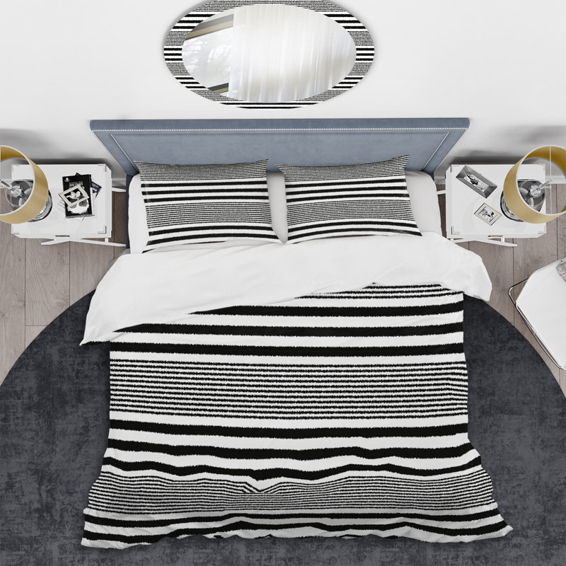 Black and White Striped Pattern Polyester Striped Duvet Cover Set