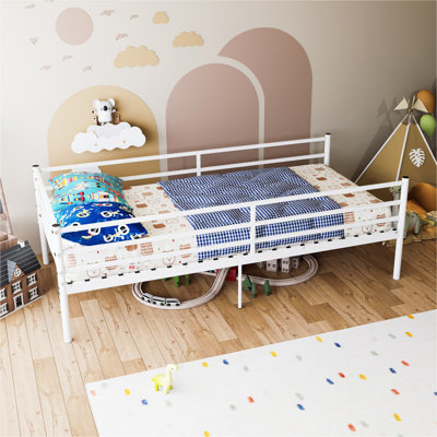 Base de lit en métal, adaptée aux enfants, aux adolescents et aux adultes, robuste et durable, aucun matelas à ressorts requis, convient aux dortoirs et aux chambres à coucher, BLANC