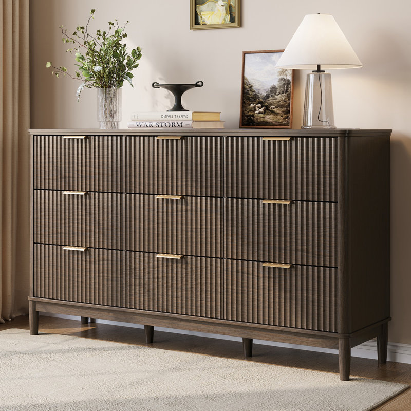 Commode 9 tiroirs avec pieds en bois massif 58 po Soren, Marron foncé