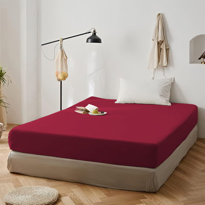 Super Soft Microfiber Deep Pocket Fitted Sheet