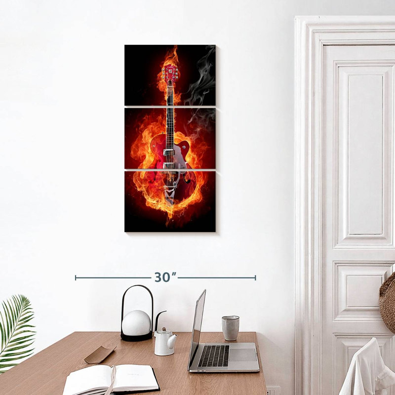 Guitare Fiery, H 32 po x l 15 po