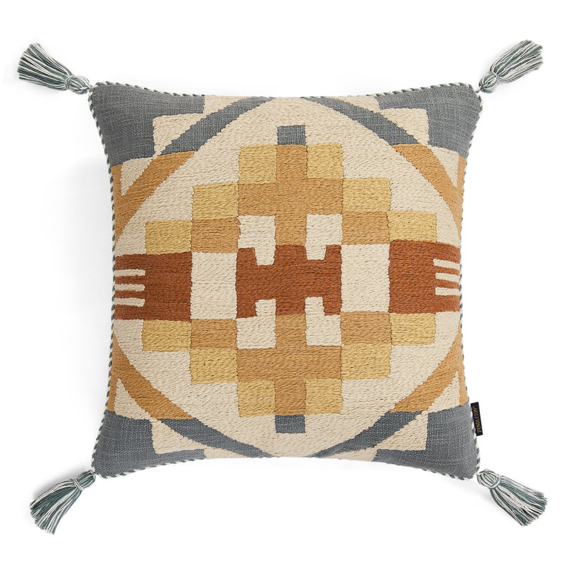 Carico Lake Pillow