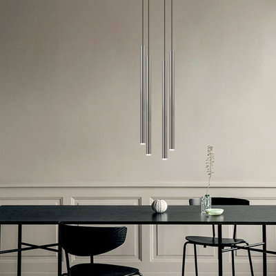 Luminaire suspendu cylindrique à 4 lumières DEL Baileyton