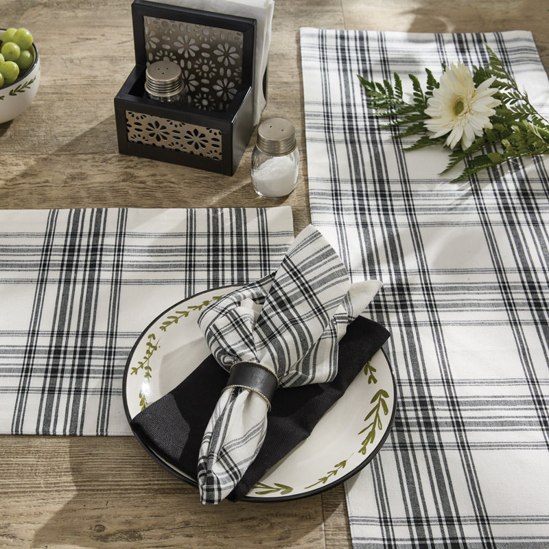 Chemin de table Kenesaw
