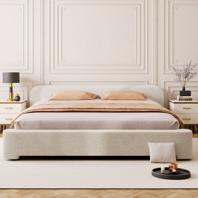 Lit tapissier avec tête de lit Cozy