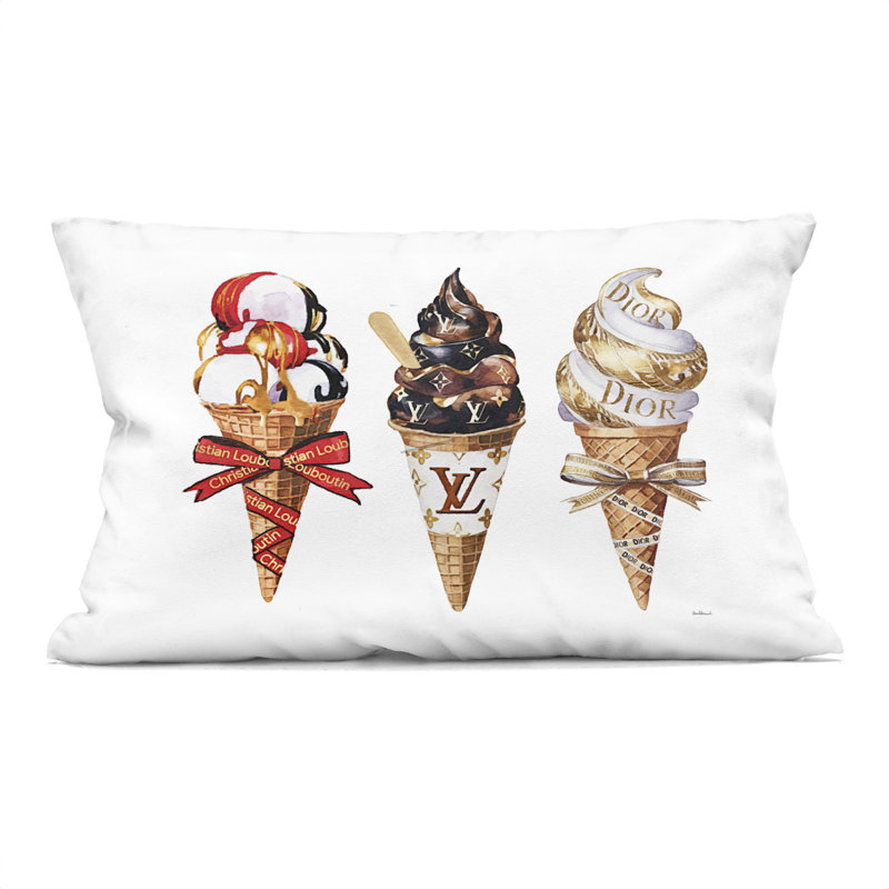 Coussin décoratif Luxury Gourmet Ice Cream par Amanda Greenwood, Rouge / brun / crème glacée noire