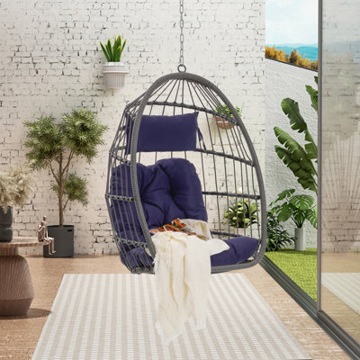 Fauteuil suspendu en rotin