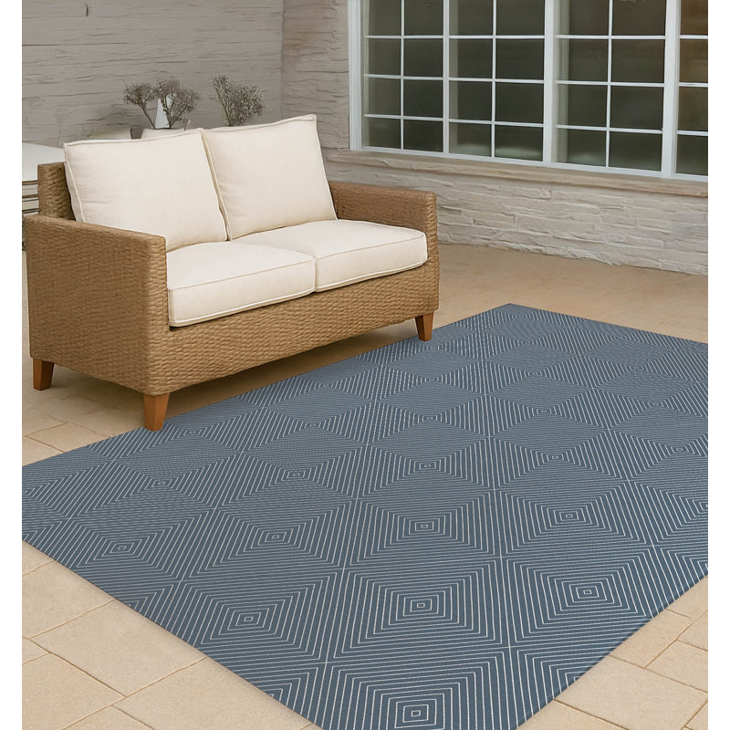 Eye Chev Non-Slip Outdoor Rug, Rectangle 4' x 6'