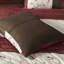 Couette 7 pièces rouge pour lit Queen - Broderie élégante sur la couette, 2 taies d'oreiller, 3 oreillers, 1 jupe de lit décorative incluse