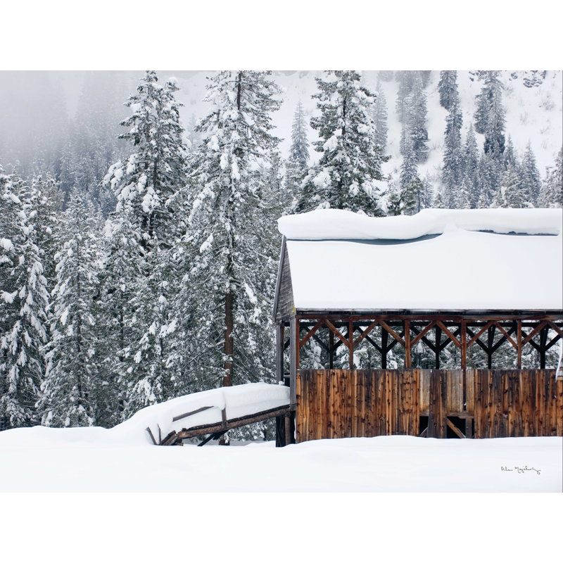 Neige couverte de grange - reproduction sur toile, H 12 po x l 16 po