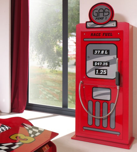 Retro Fuel Station Wardrobe