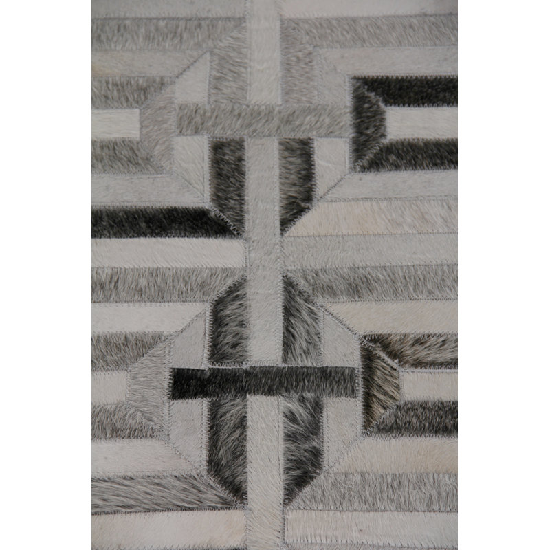 Natural Hide Cowhide Geometric Area Rug, Rectangle 13'6" x 17'6"