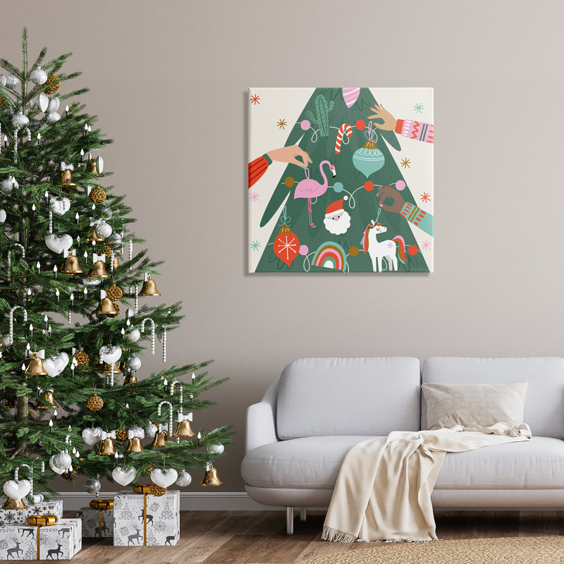«People Decorating Christmas Tree», art texturé giclée noire par Angela Nickeas, H 30 po x l 30 po x P 1,5 po, Toile tendue