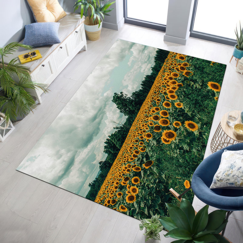 Tapis chic avec une texture douce et un motif floral complexe pour une touche d'élégance dans n'importe quel décor