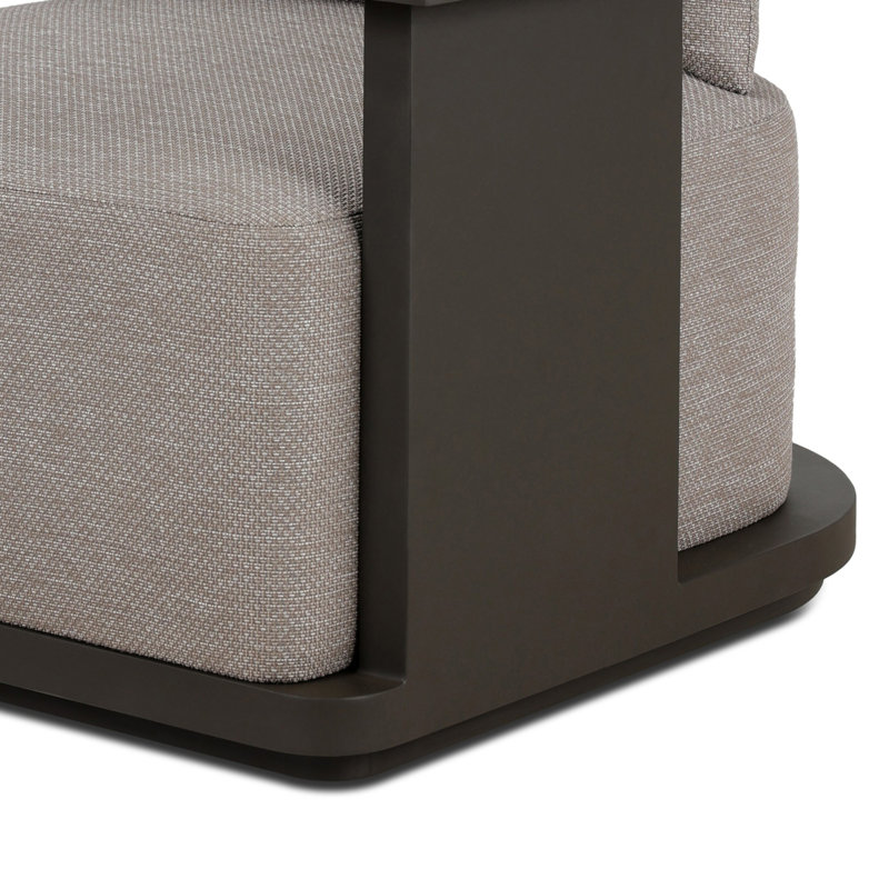 Tahana Outdoor Lounge Chair