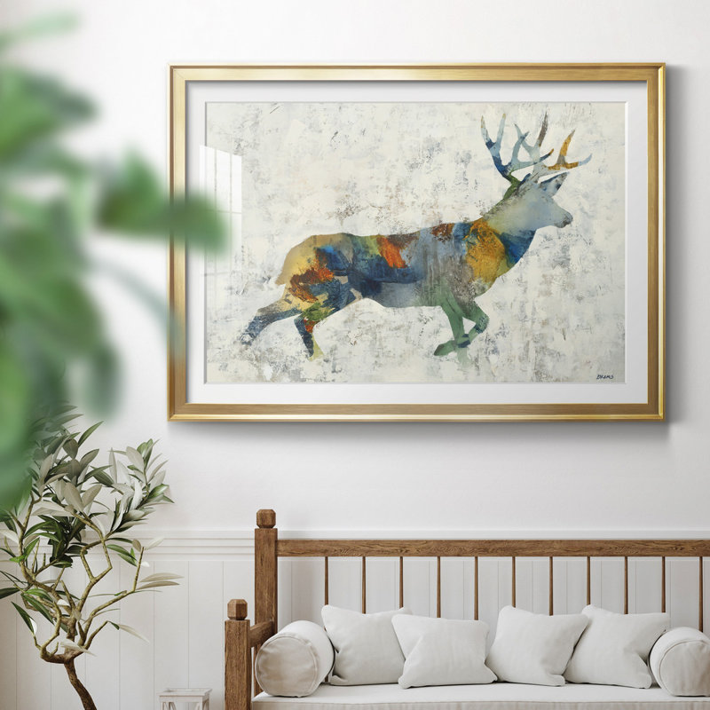 Imprimé totem cerf, H 26,5 po x l 36,5 po x P 1,5 po, Encadrement doré