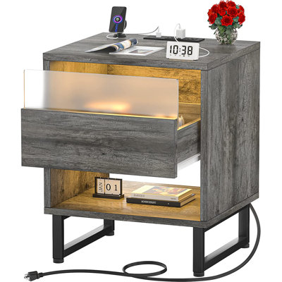 18.9'' W Nightstand