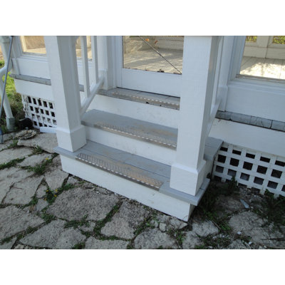 Bessette Stair Tread