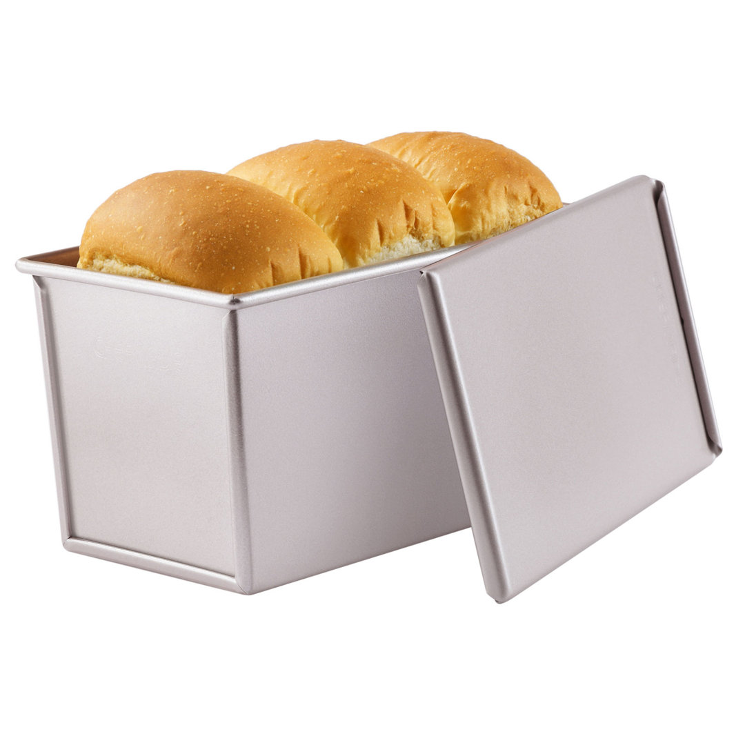 CHEFMADE Flat Pullman Loaf Pan with Lid , Non-stick Toast Box CHEFMADE