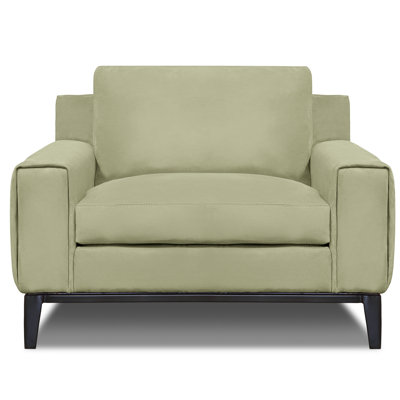 Como Chair And A Half