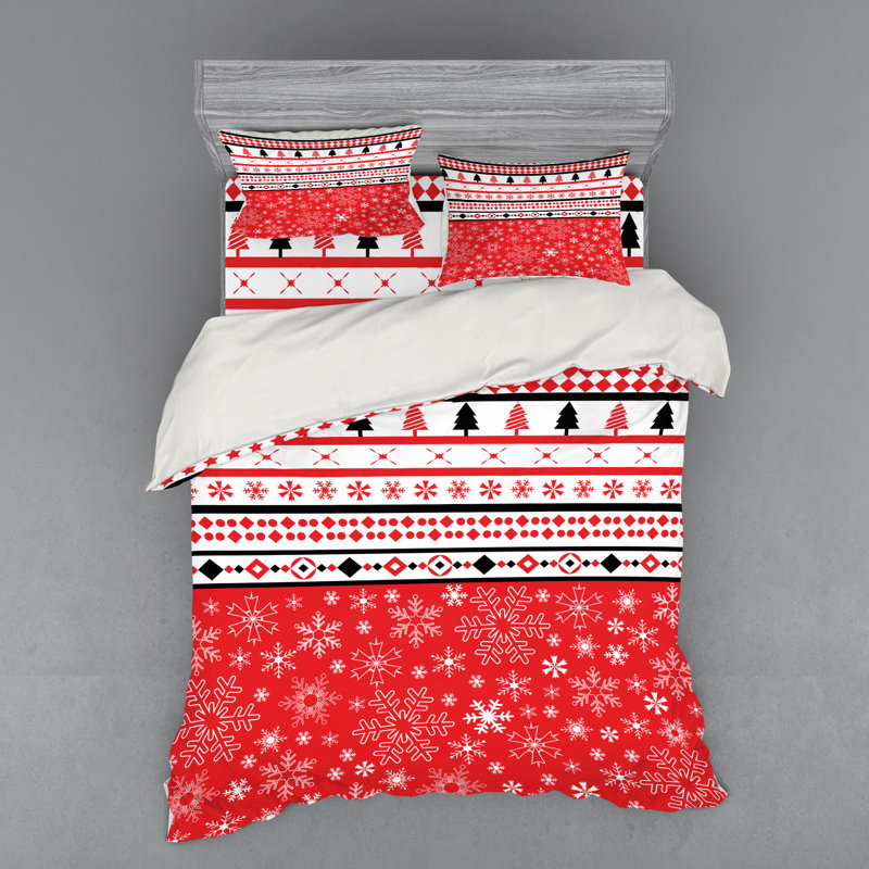 Traditional Polyester Geometric Shapes Duvet Cover, Queen Duvet Cover + 3 Additional Pieces