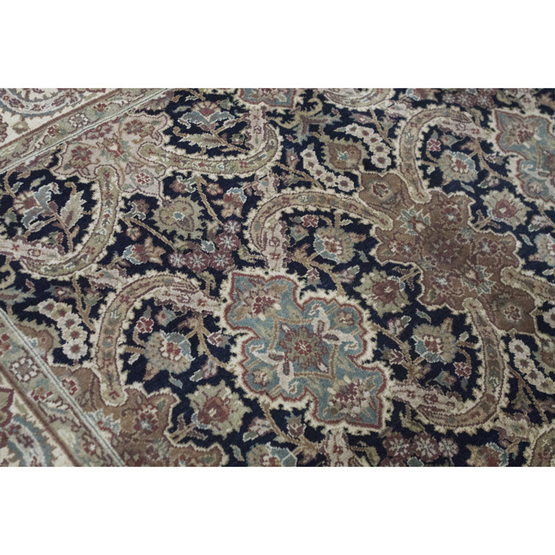 Avalon Wool Oriental Indoor Rug