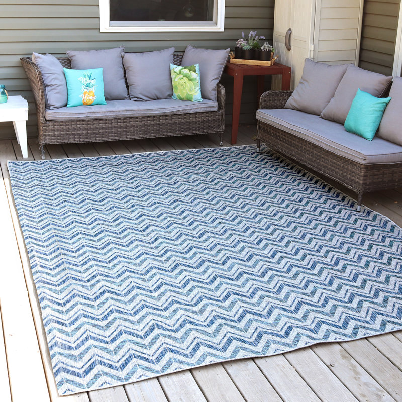 Dreams Classic Flat Weave Blue Chevron Outdoor Area Rug, Rectangle 5'3'' x 7'3''