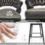 De 2 tabourets de bar tissés brun clair, pivotant à 360 °, base en métal, tabouret de comptoir rembourré avec dossier et repose-pieds pour différentes applications, paire de 28 po (2), structure solide, besoins