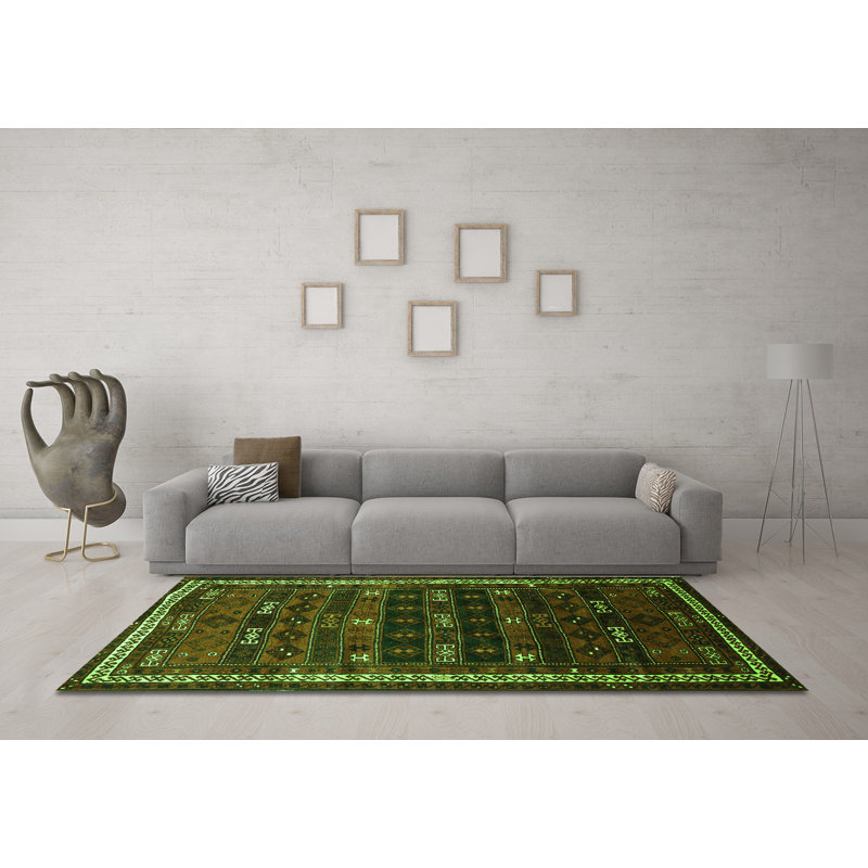 Tapis vert traditionnel Traditional 662, Carré 7 pi