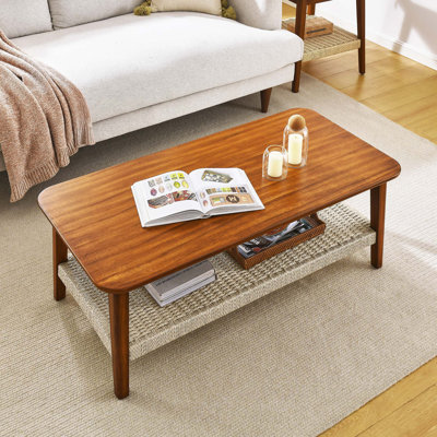 Table basse de 47,25 po de style Mid-Century avec tablette tissée, table basse en rotin Boho avec rangement, table basse rectangulaire en bois de style campagnard pour canapé de salon, bureau à domicile