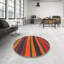Tapis orange/rouge/noir contemporain-531884622