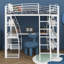 Lit mezzanine simple avec un bureau en forme de L et quatre niveaux de tablettes-1070352308