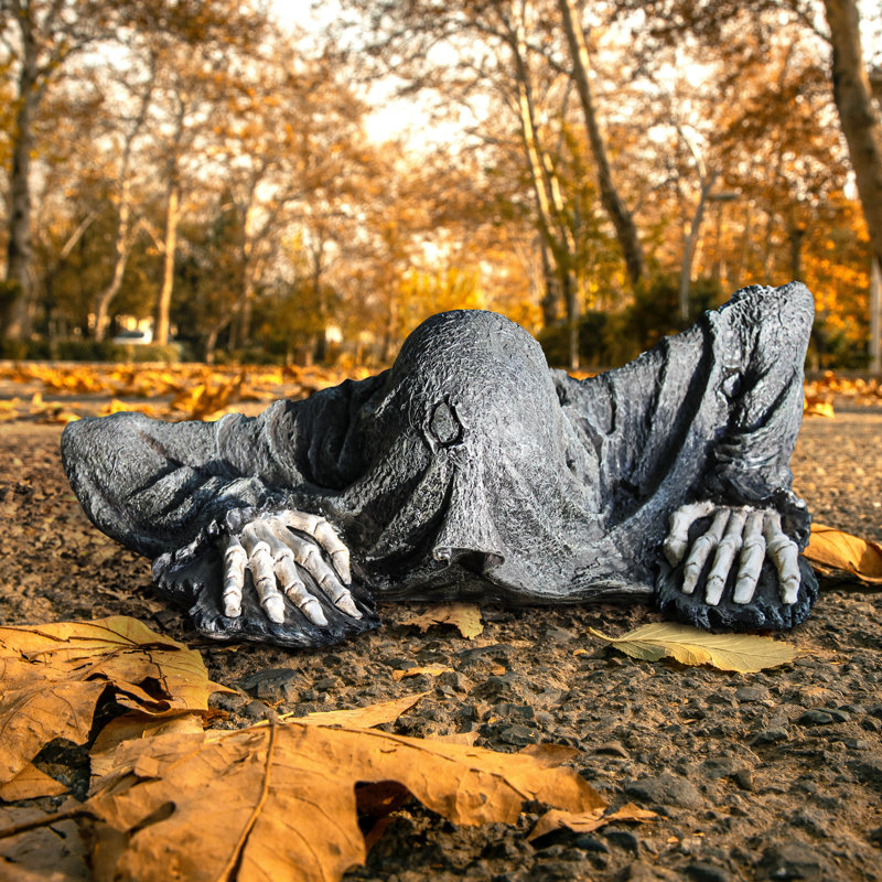 Statue le rampant de la tombe