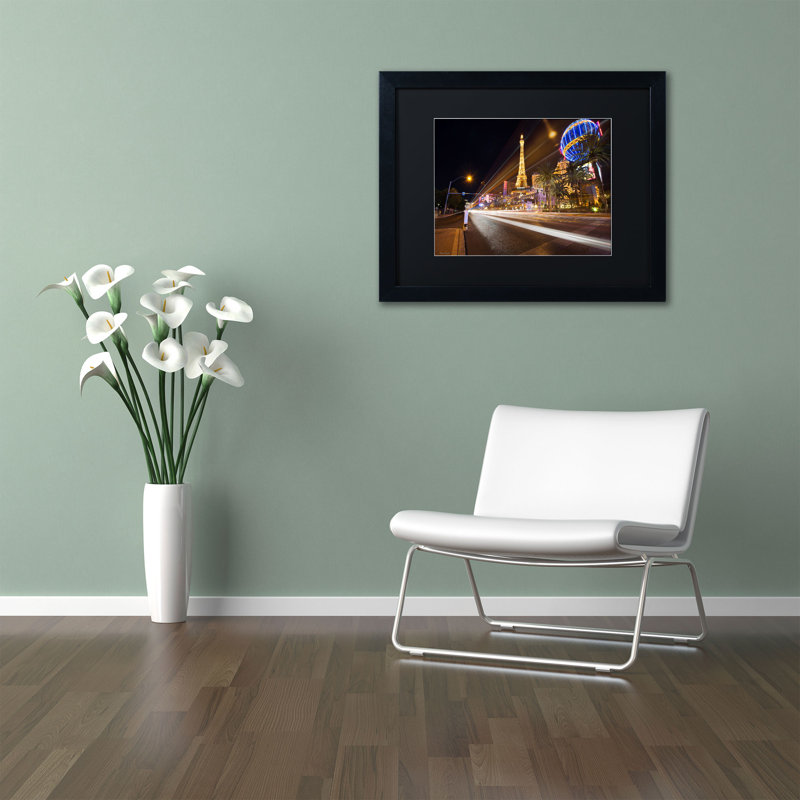 « las vegas blvd » par david ayash,, reproduction de photo encadrée, H 16 po x l 20 po, Noir