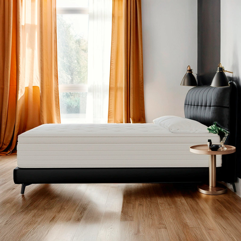 Matelas Matelas en mousse viscoélastique gélifiée de 12 pouces dans une boîte Support de bord solide avec ressorts ensachés individuellement Matelas hybride mi-ferme Certifié Certipur-us Blanc