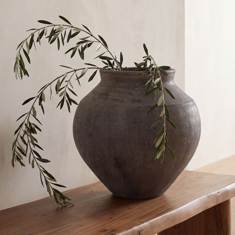 Mika Clay Floor Vase
