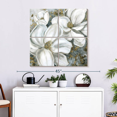 Magnolias Harnek Majestic