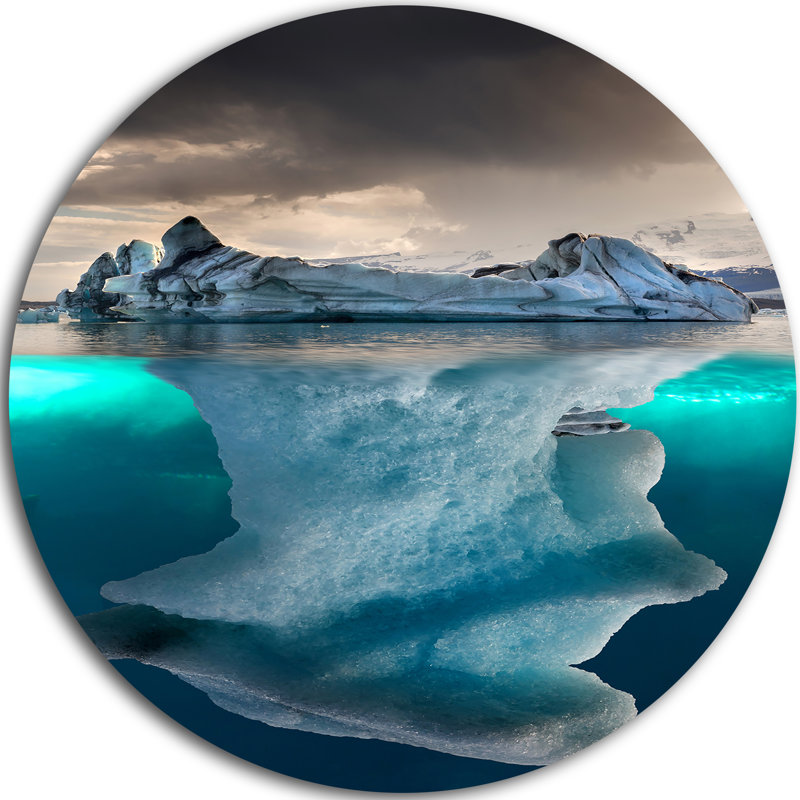 «Iceberg in Sea», impression sur métal, H 23 po x l 23 po x P 1 po