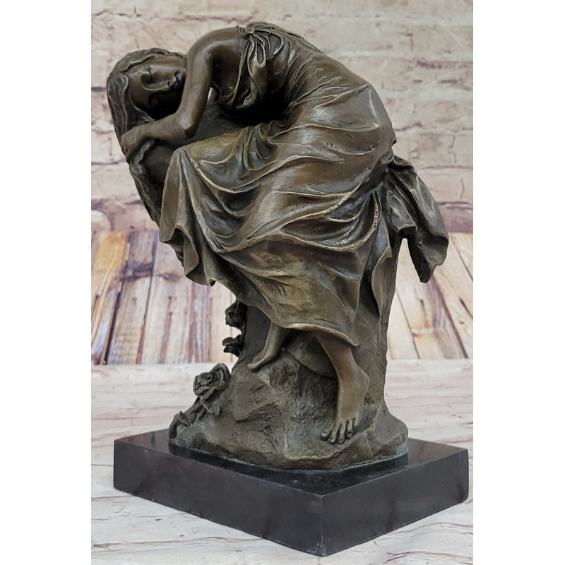 Figurines et sculptures Avdo