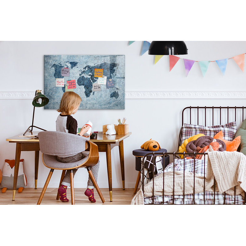 Magnetic Memo Board Whiteboard - 90 x 60 cm - With Marker and Magnets - Painted world map